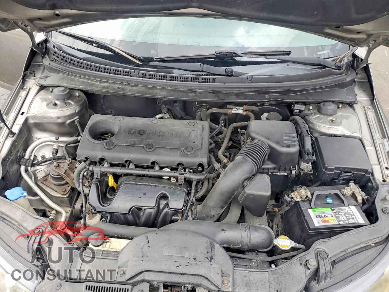 KIA FORTE 2011 - KNAFU4A21B5465976
