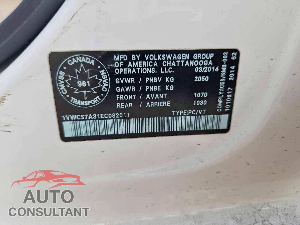 VOLKSWAGEN PASSAT 2014 - 1VWCS7A31EC082011