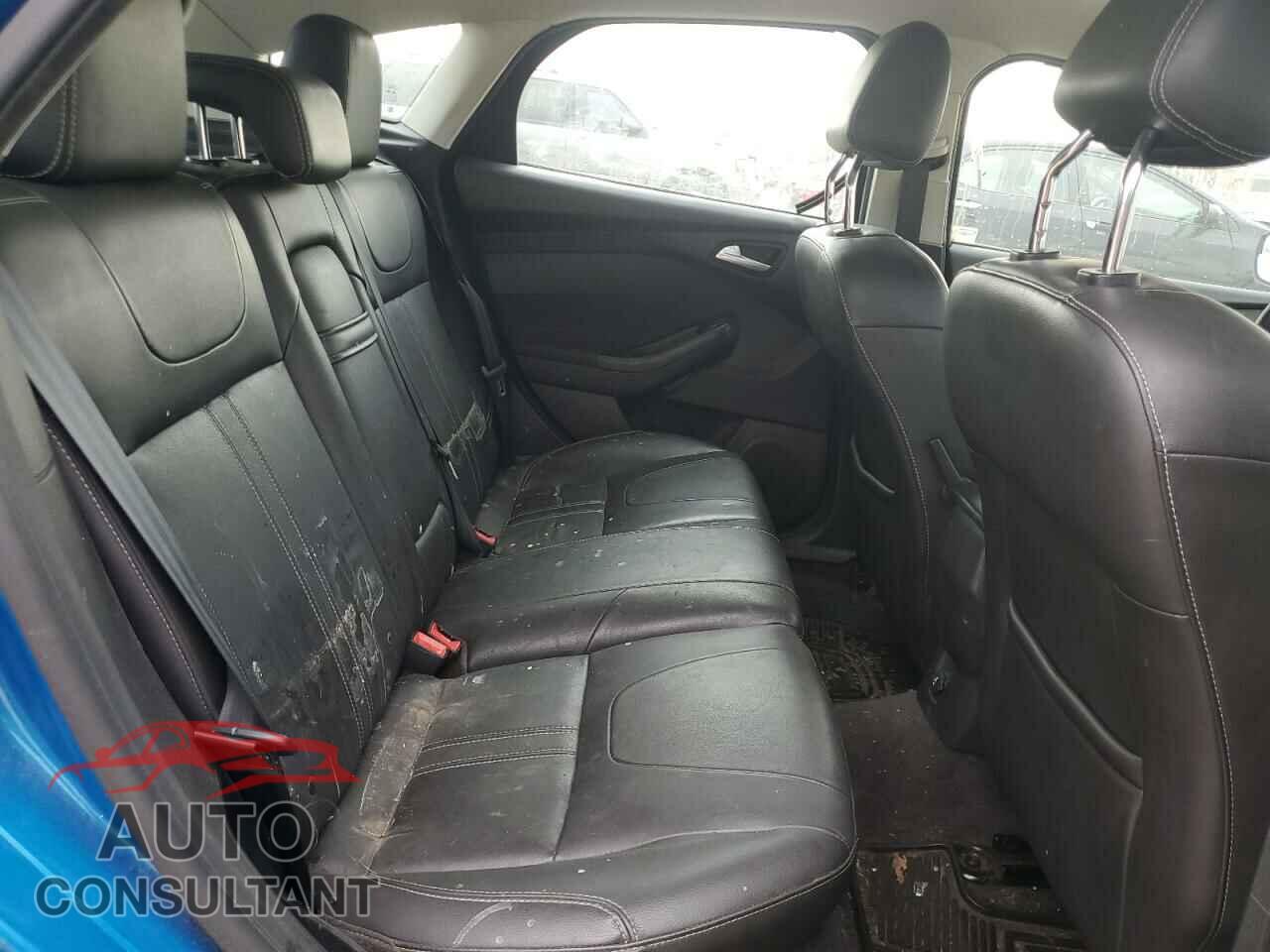 FORD FOCUS 2012 - 1FAHP3M22CL102338