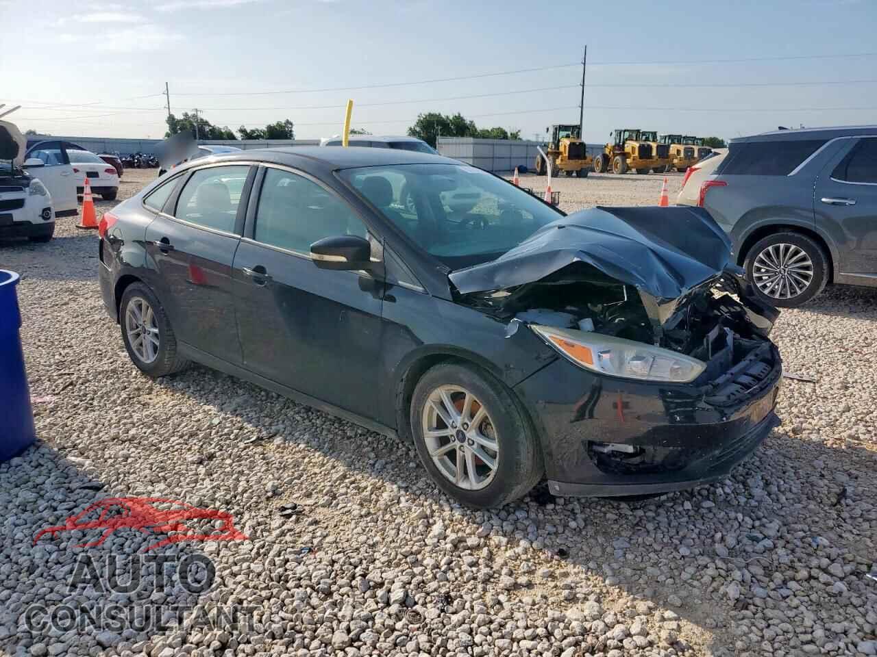 FORD FOCUS 2017 - 1FADP3F25HL232147