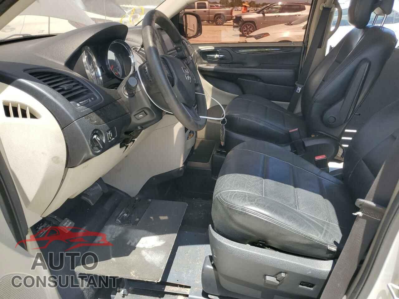 DODGE CARAVAN 2012 - 2C4RDGCG5CR123641