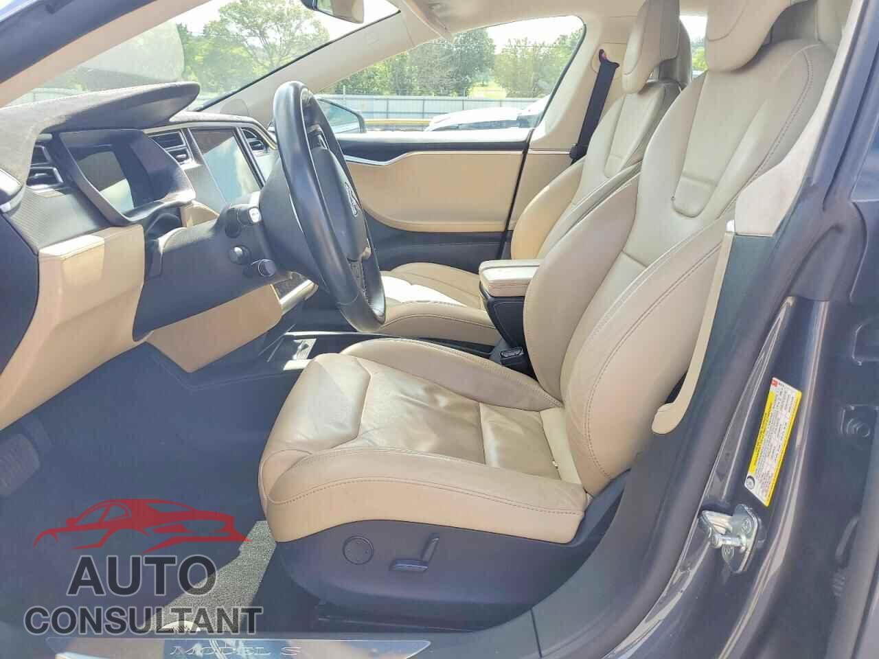 TESLA MODEL S 2017 - 5YJSA1E16HF203078