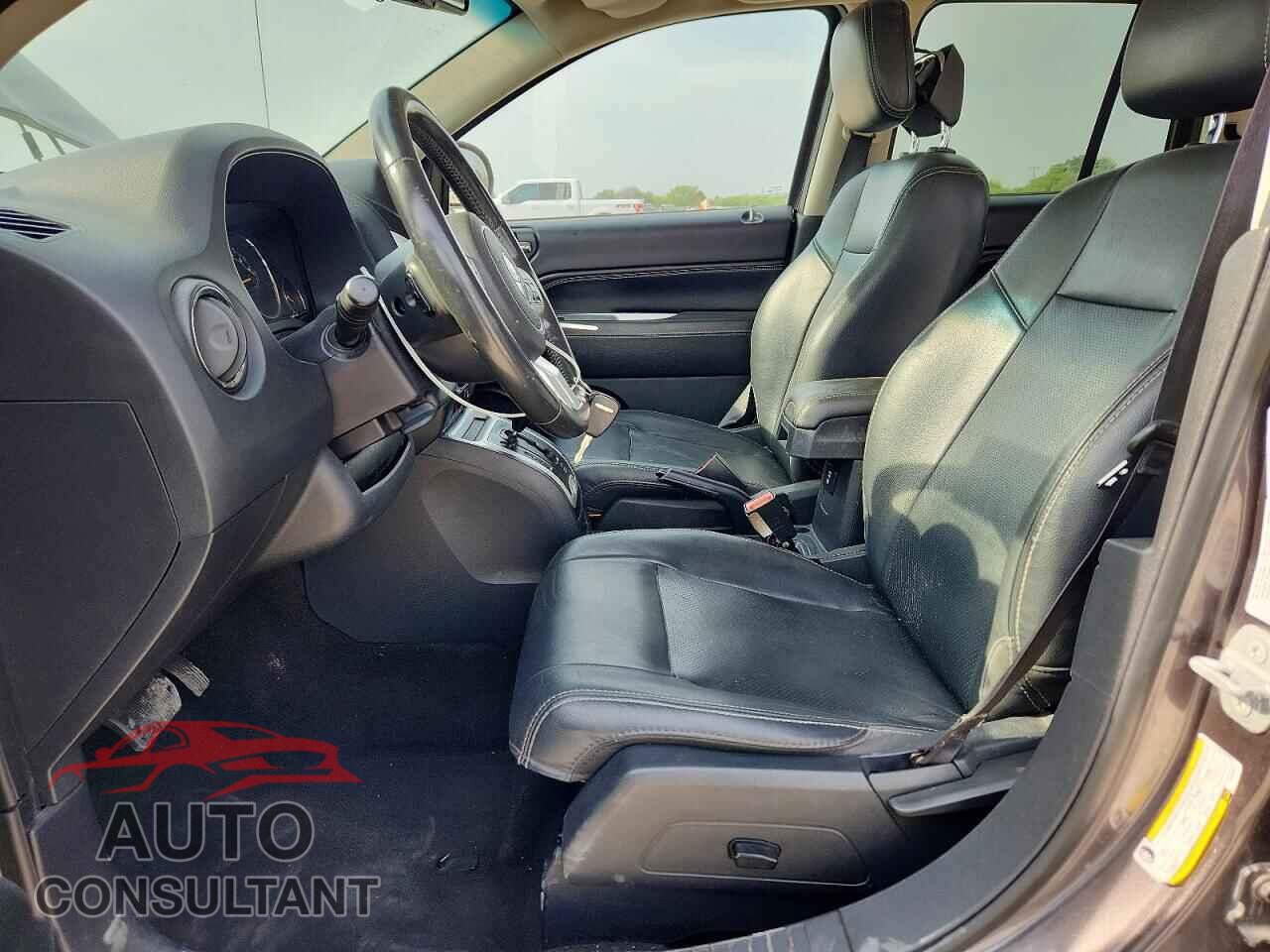 JEEP COMPASS 2015 - 1C4NJCEA7FD373270