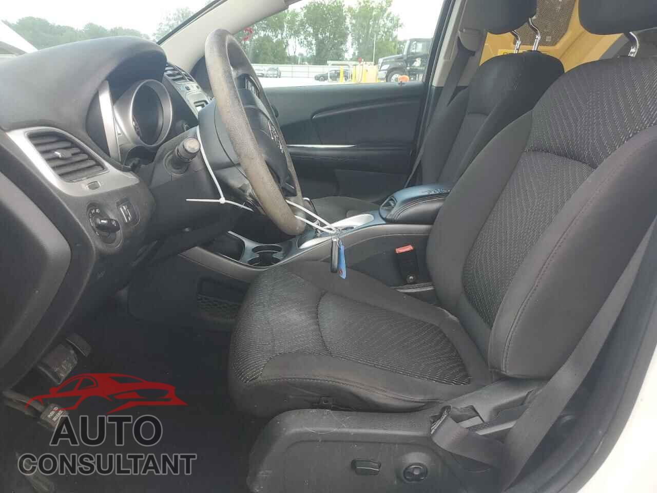 DODGE JOURNEY 2017 - 3C4PDCBG8HT591191