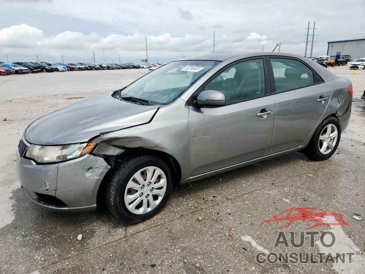 KIA FORTE 2011 - KNAFU4A28B5359105