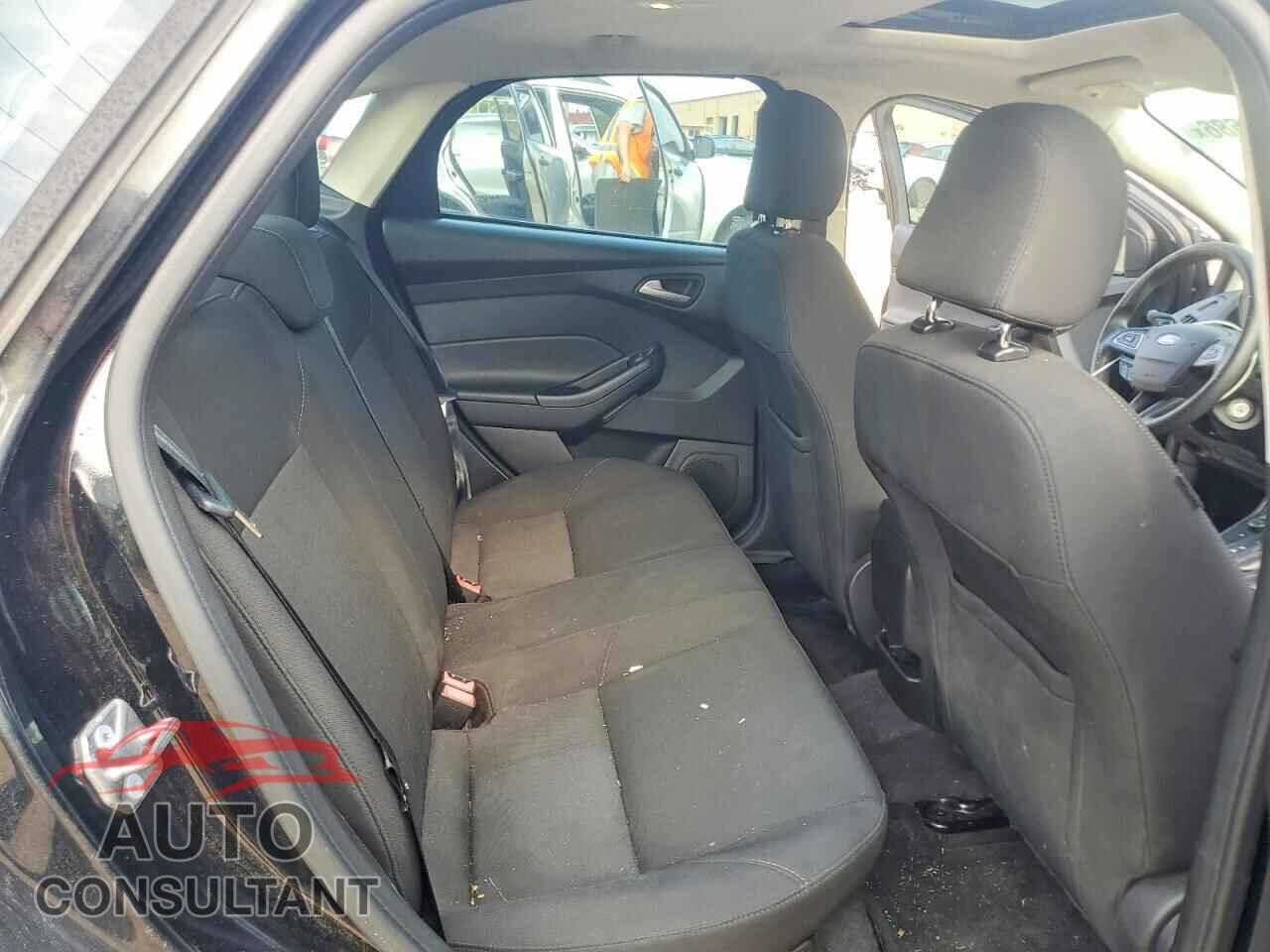 FORD FOCUS 2016 - 1FADP3FE2GL300560
