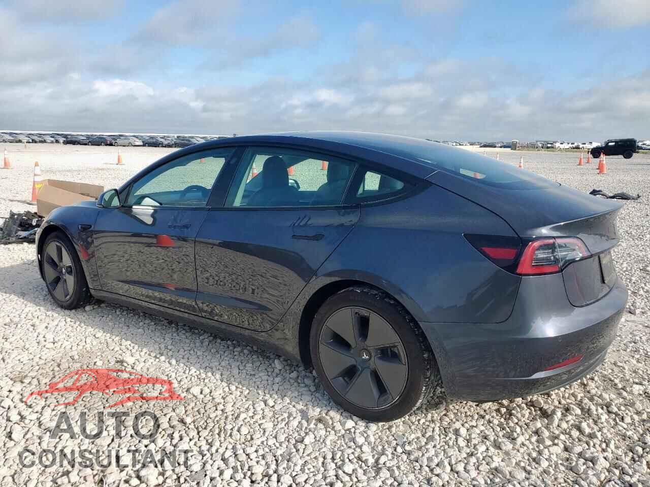 TESLA MODEL 3 2021 - 5YJ3E1EA5MF092803