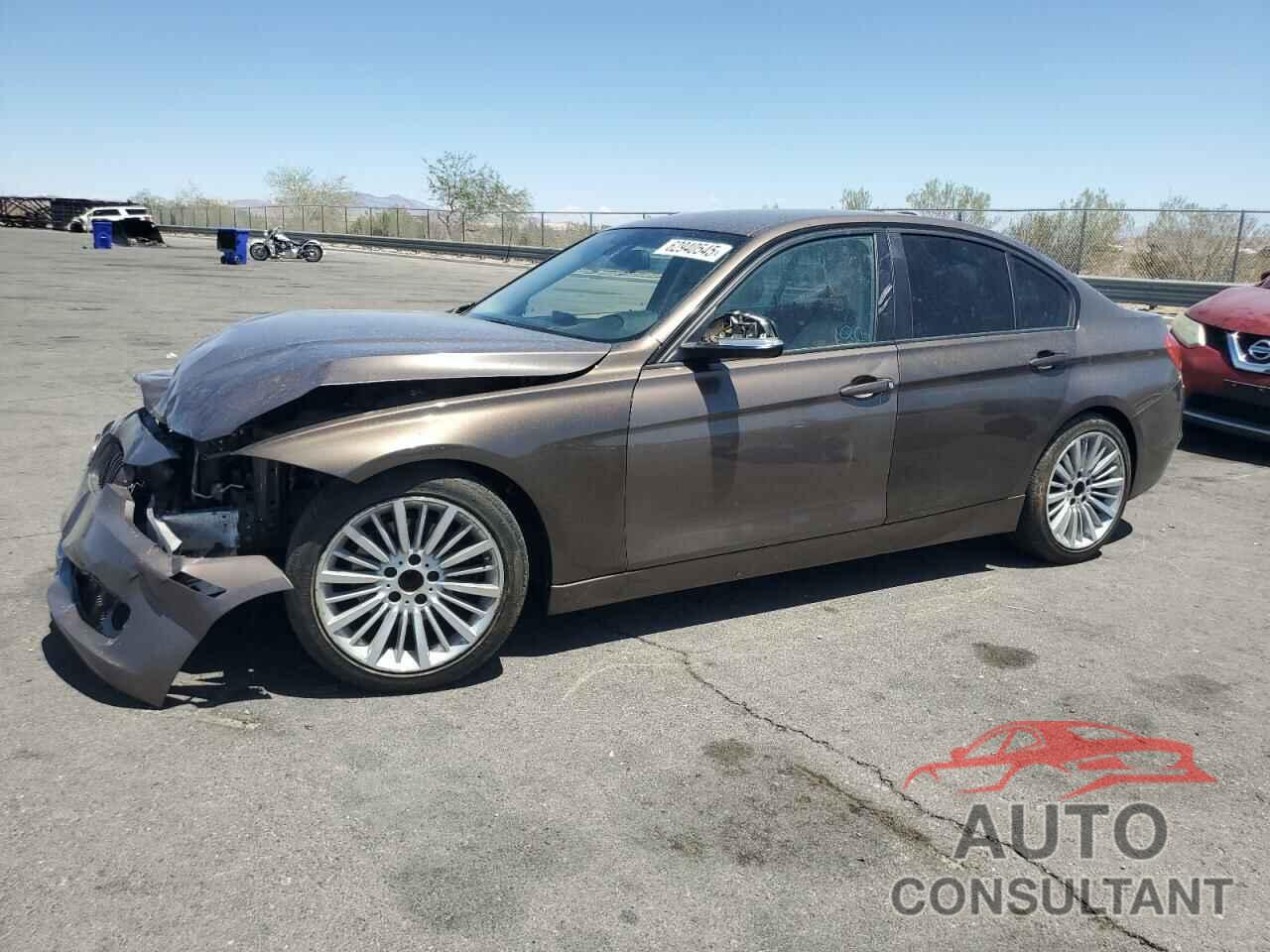 BMW 3 SERIES 2013 - WBA3C1C56DF439608