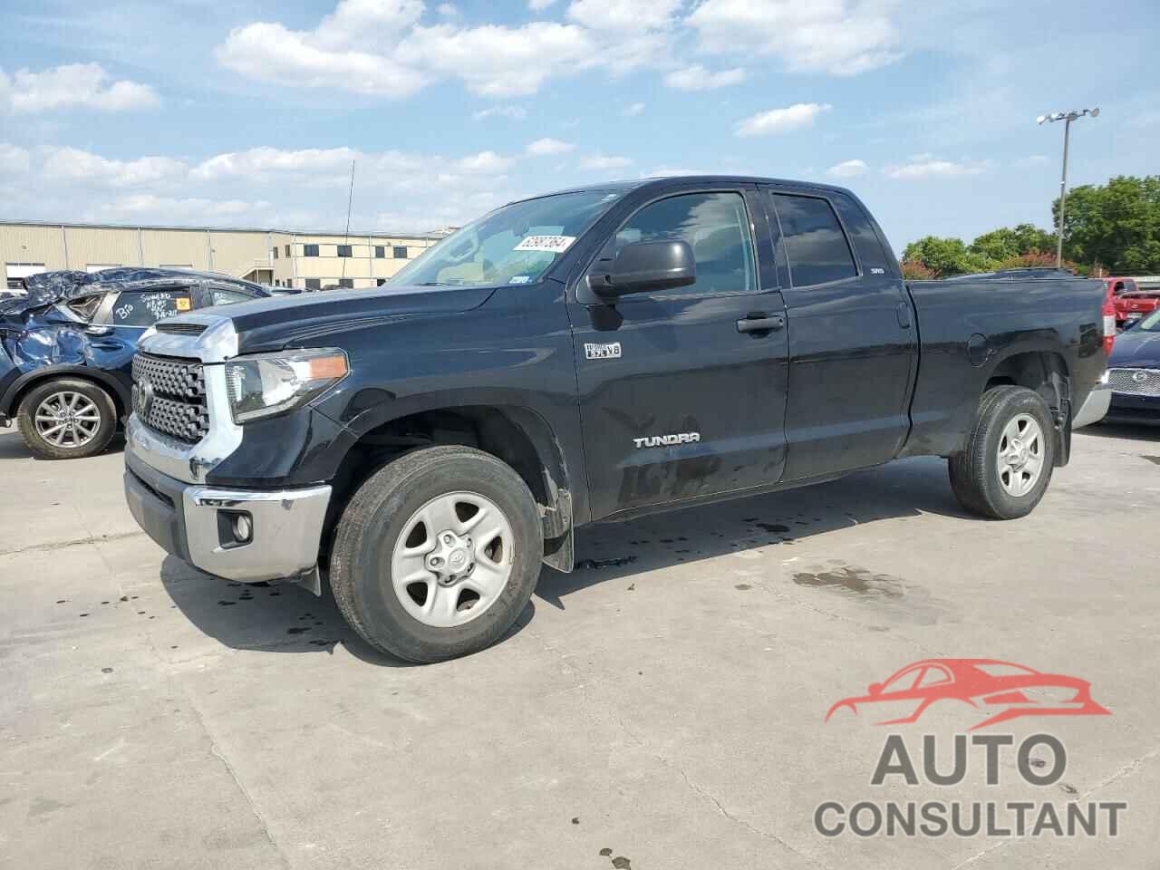 TOYOTA TUNDRA 2018 - 5TFUW5F12JX774630