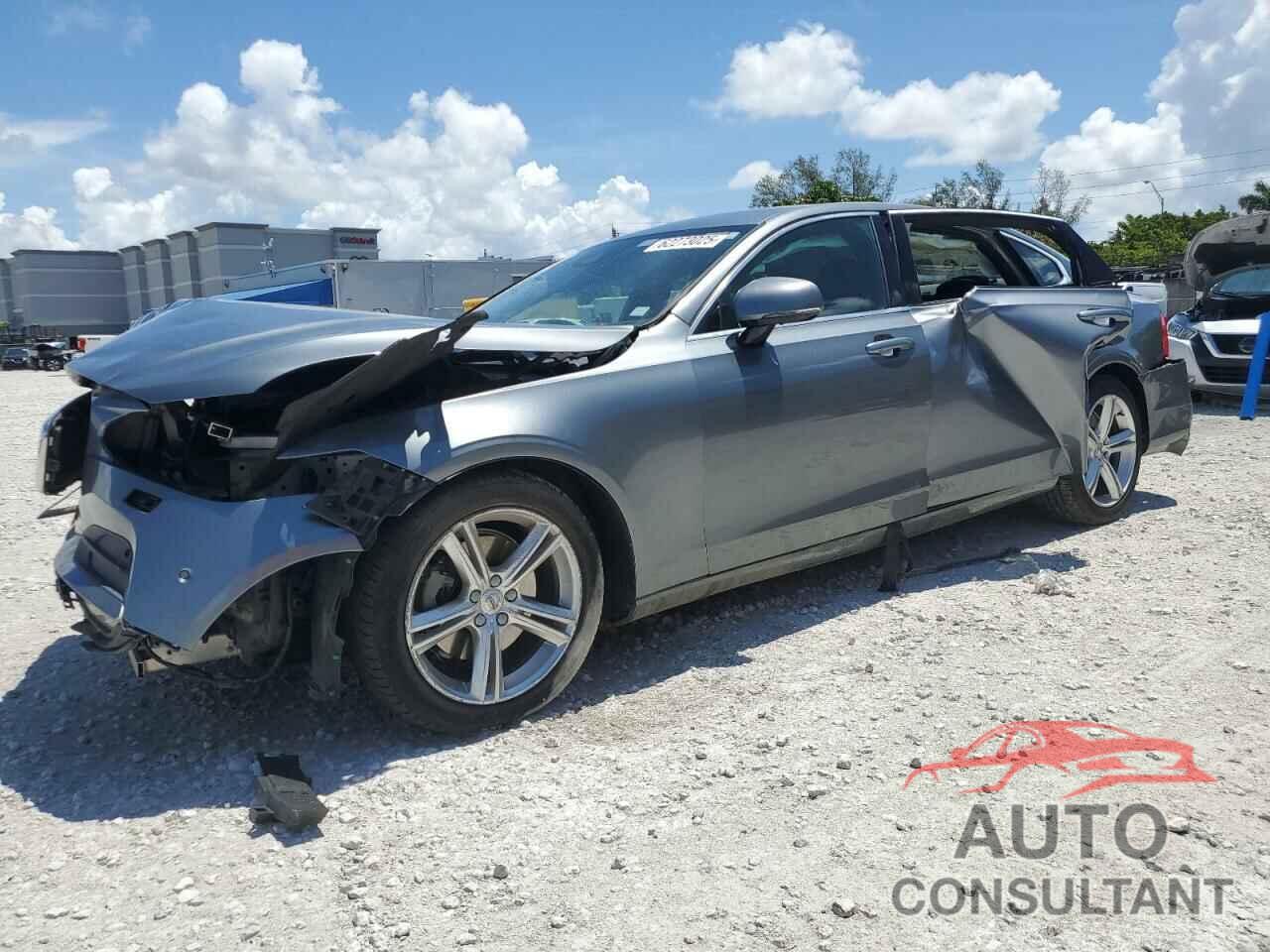 VOLVO S90 2018 - LVY982MK5JP028689