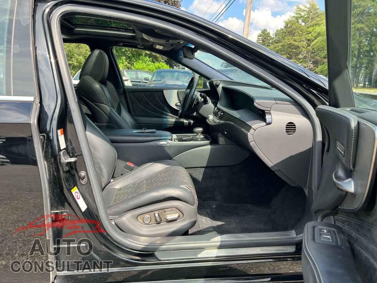 LEXUS LS500 2018 - JTHB51FF2J5000385
