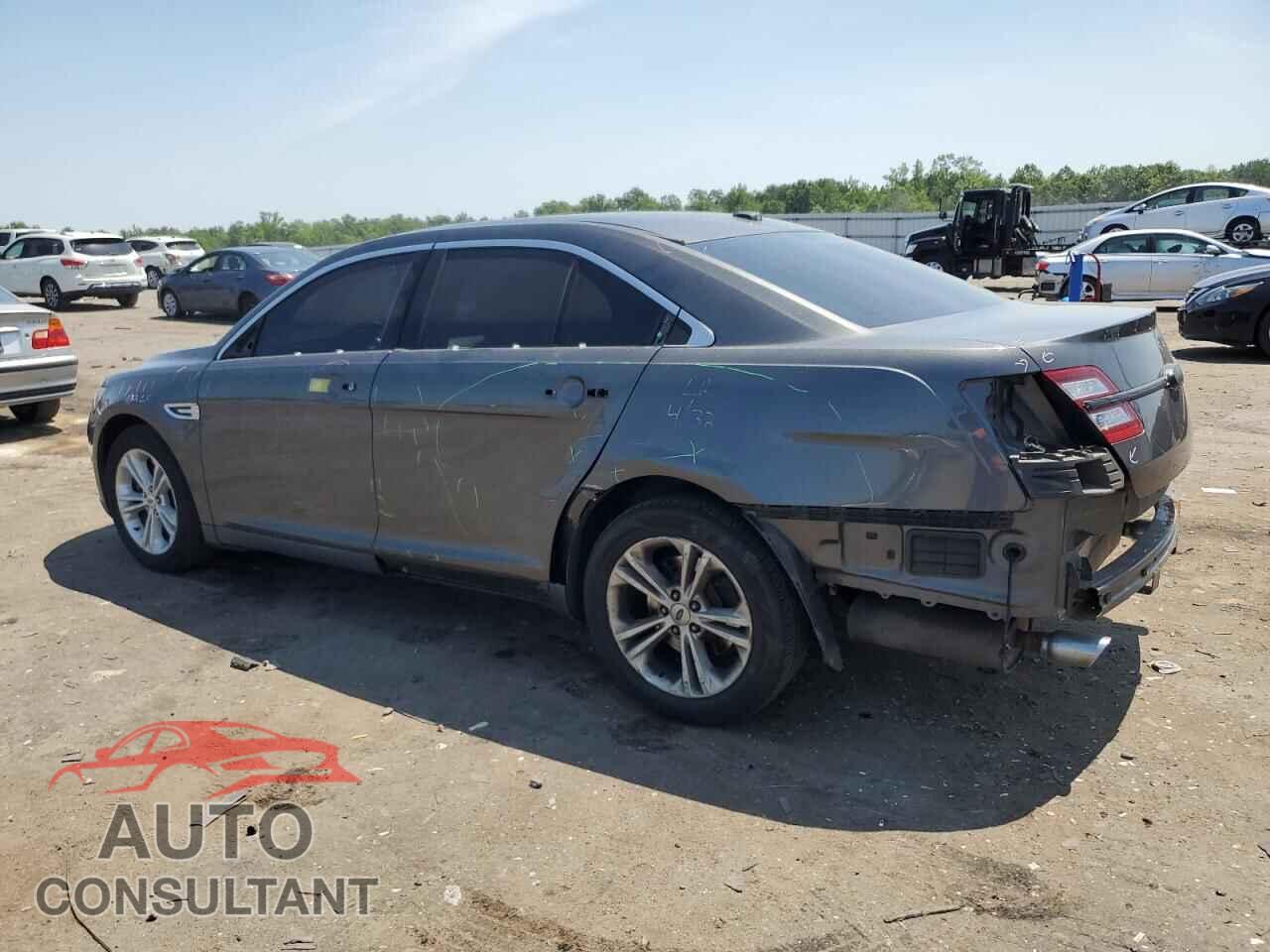 FORD TAURUS 2015 - 1FAHP2E85FG202329