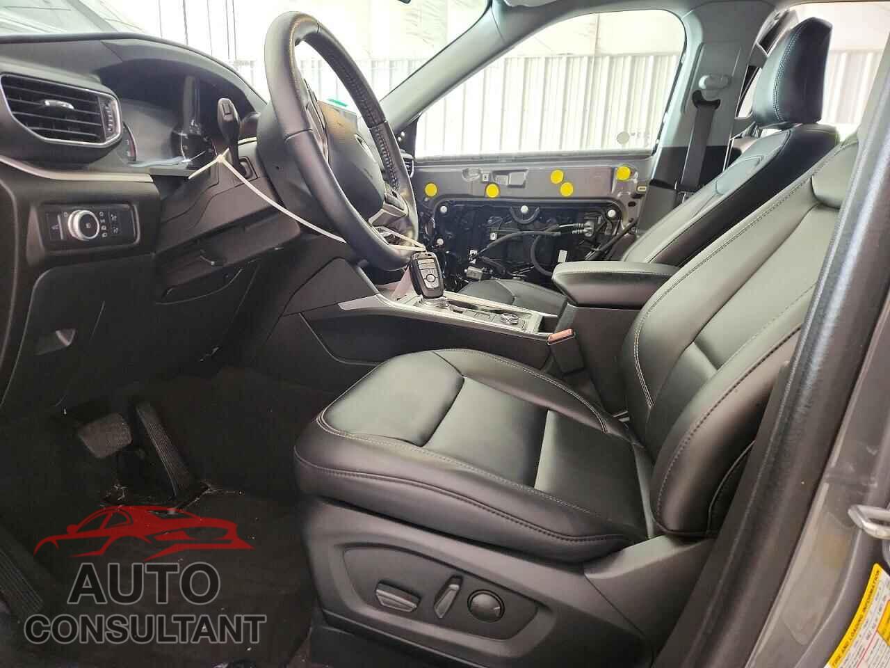 FORD EXPLORER 2022 - 1FMSK8DHXNGC51698