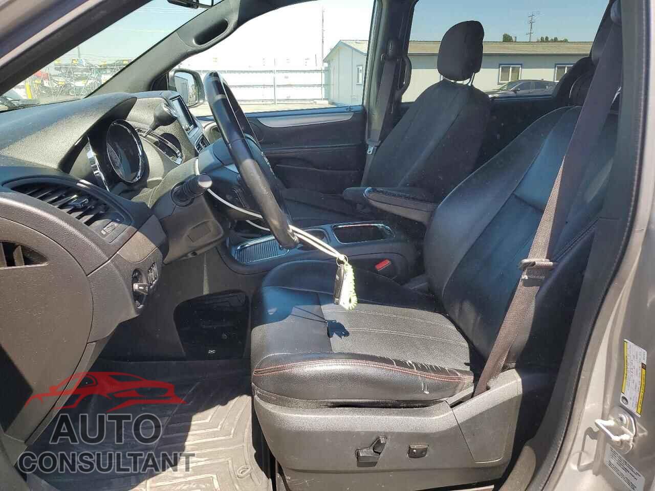 DODGE CARAVAN 2017 - 2C4RDGEG1HR731614