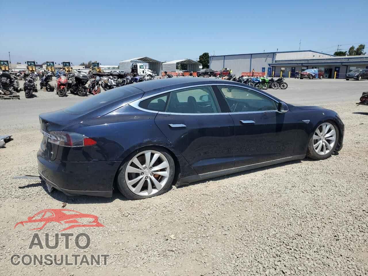 TESLA MODEL S 2013 - 5YJSA1CNXDFP26572