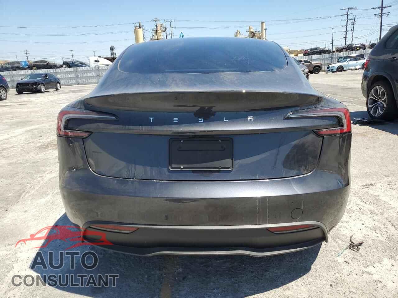 TESLA MODEL 3 2024 - 5YJ3E1EA7RF724465