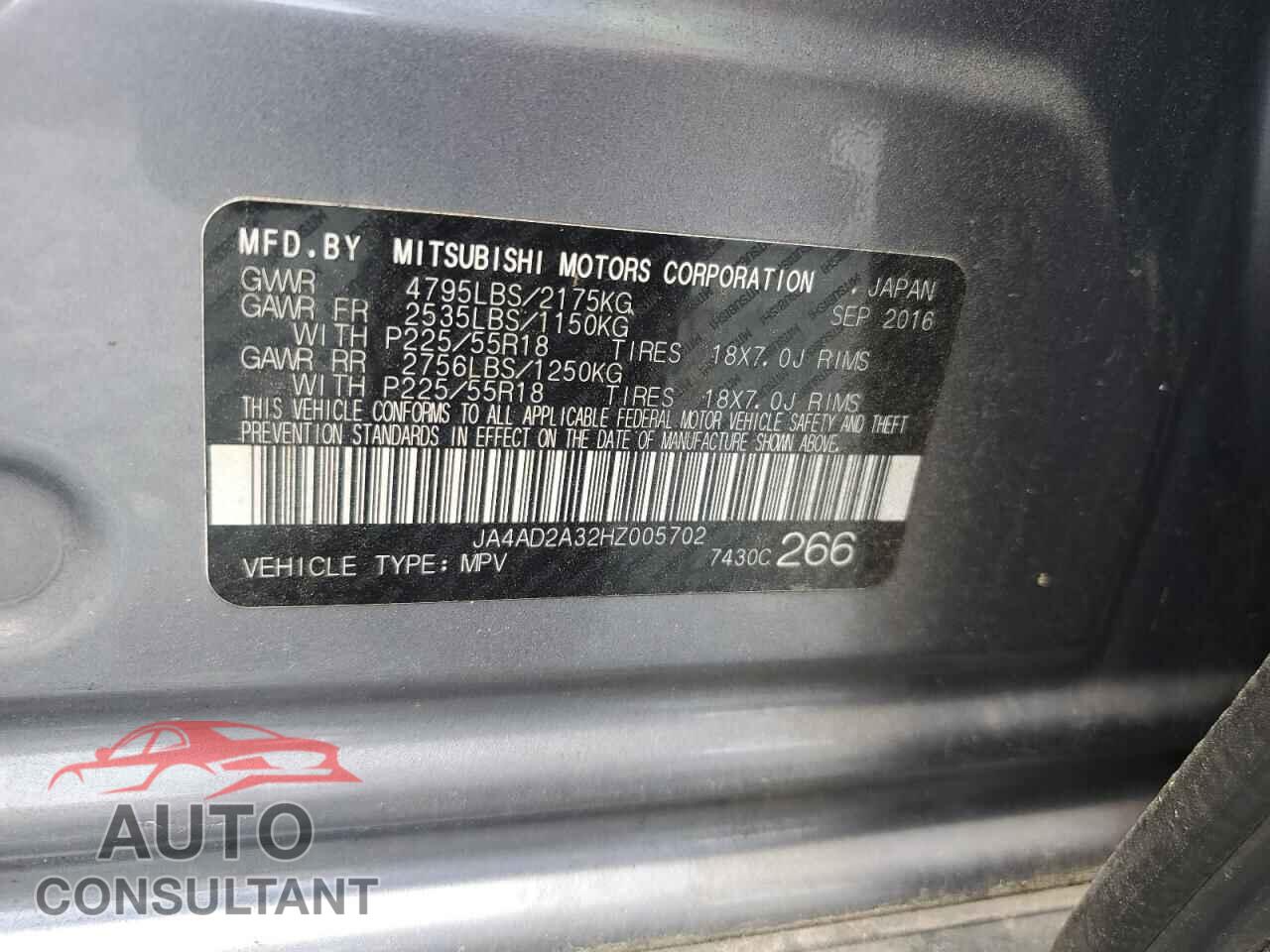 MITSUBISHI OUTLANDER 2017 - JA4AD2A32HZ005702