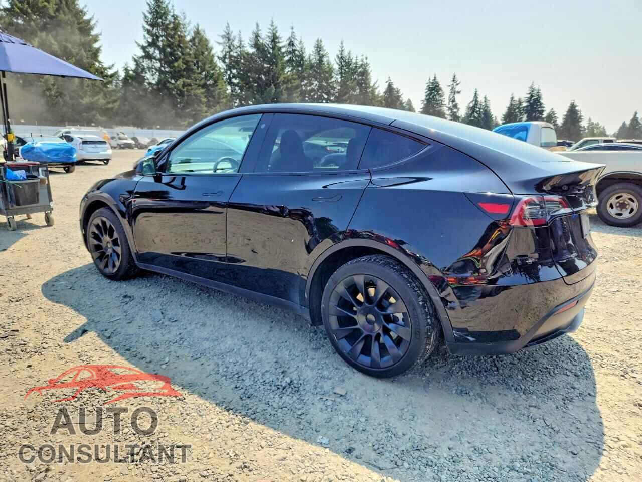 TESLA MODEL Y 2023 - 7SAYGDEEXPF753673