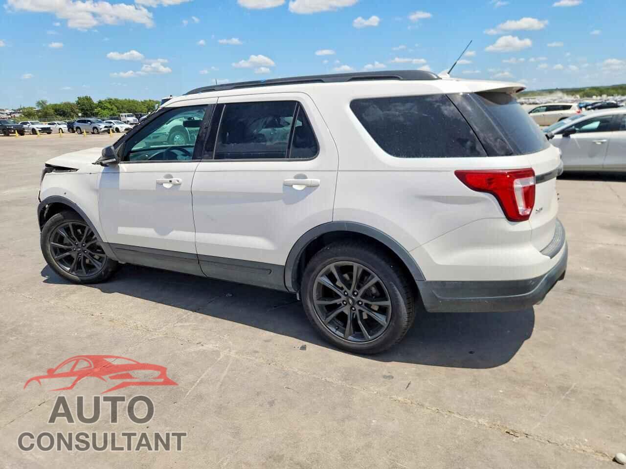 FORD EXPLORER 2018 - 1FM5K7D8XJGB78172