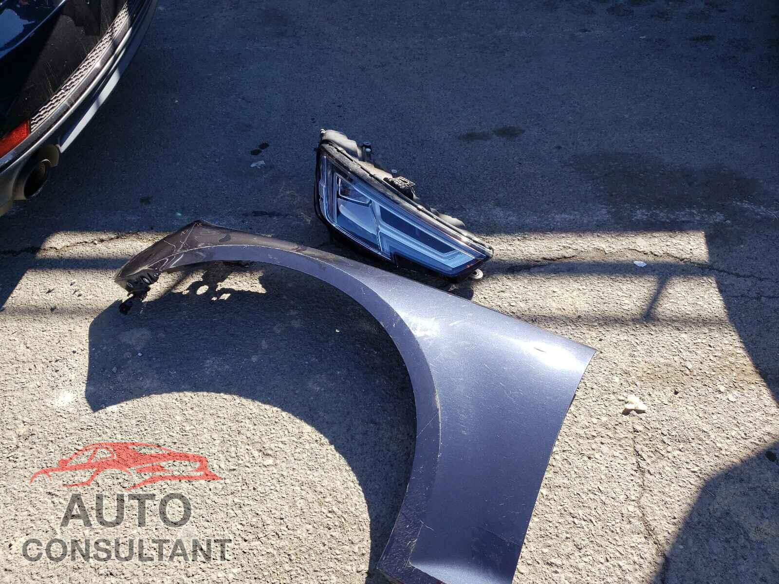 AUDI A4 2017 - WAUENAF47HN067567