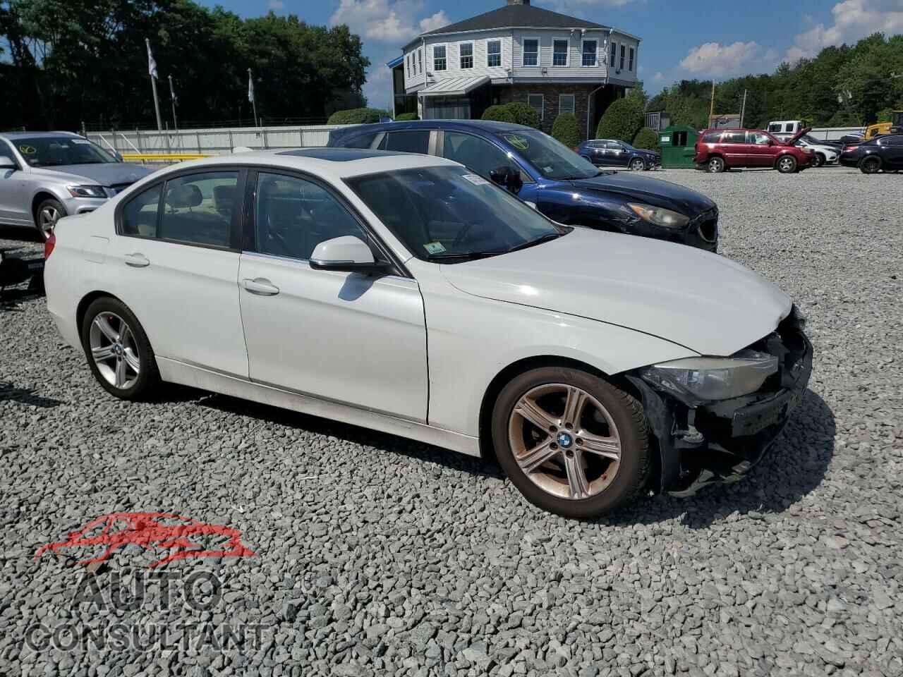 BMW 3 SERIES 2013 - WBA3B3C52DF538960