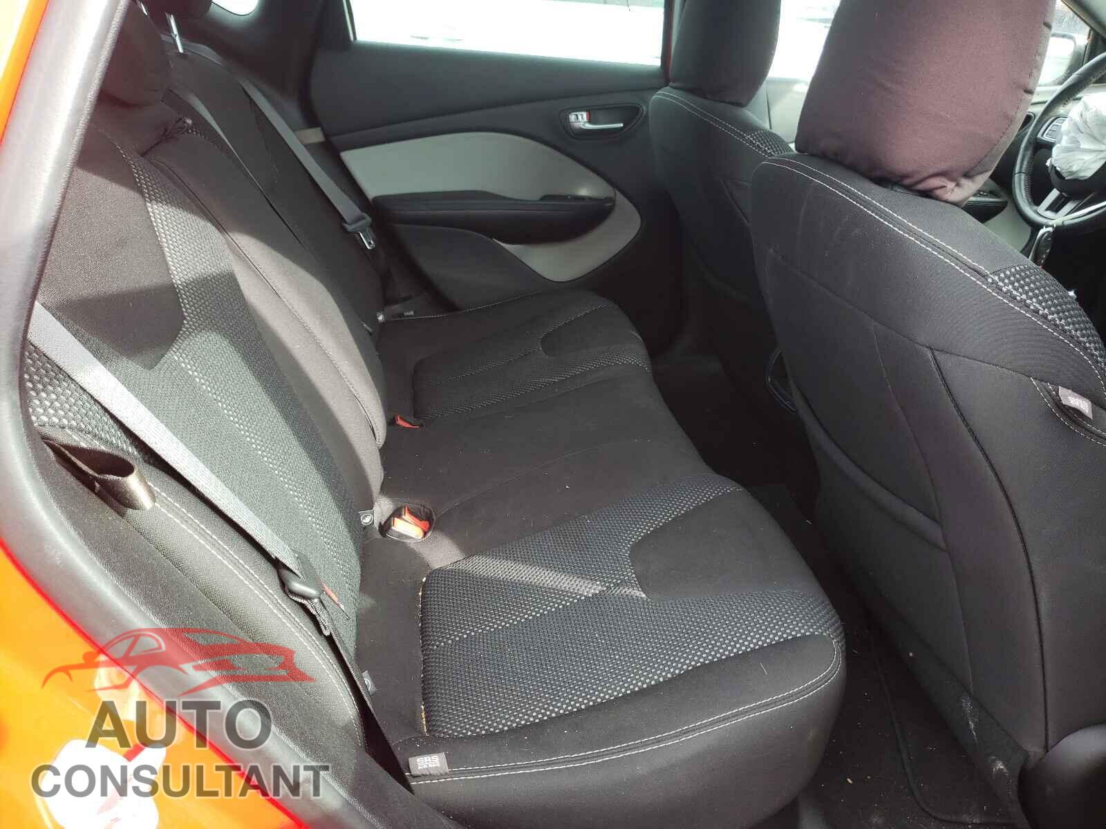 DODGE DART 2016 - 1C3CDFBB5GD624371