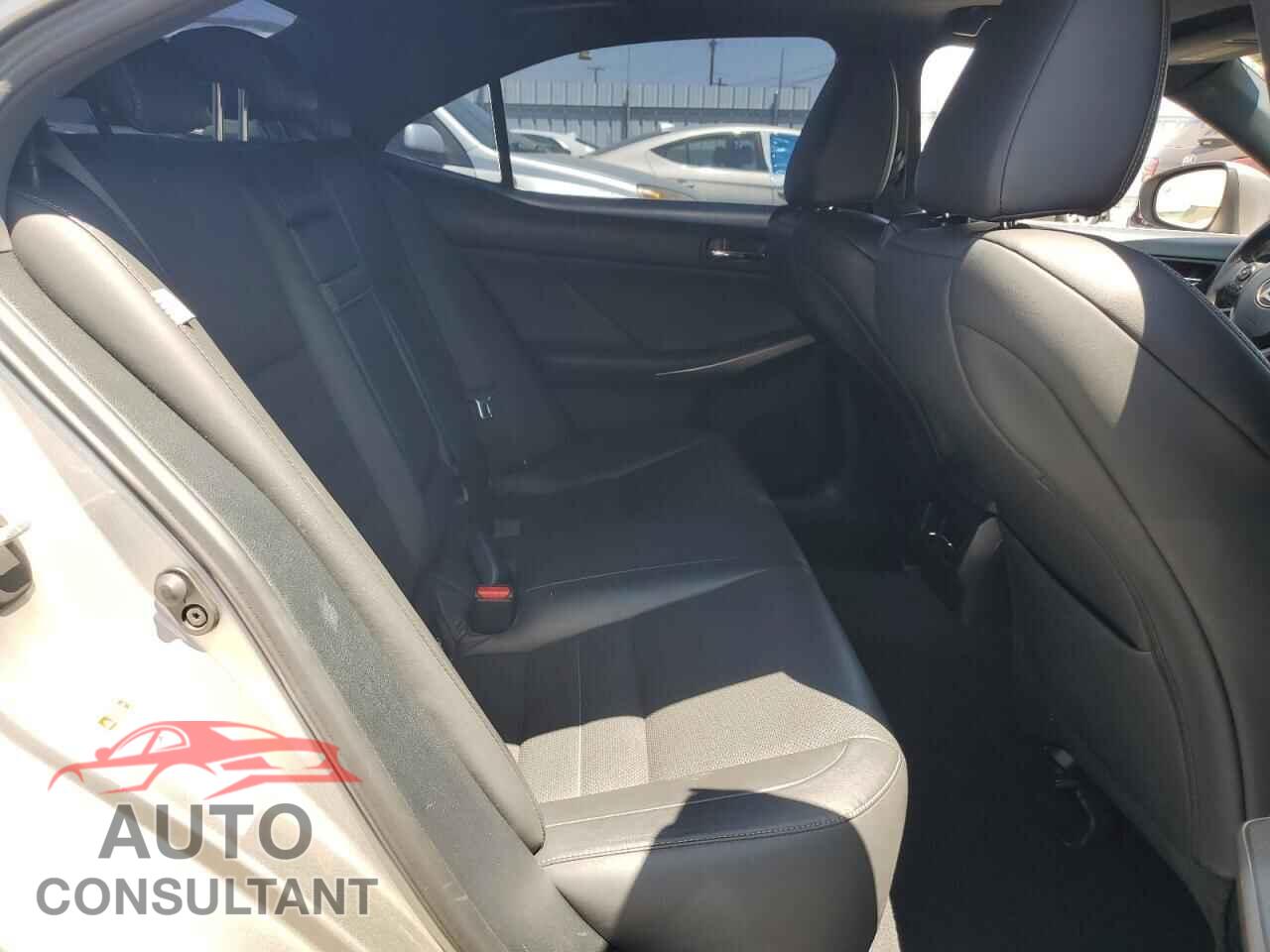 LEXUS IS 2015 - JTHBF1D25F5082827