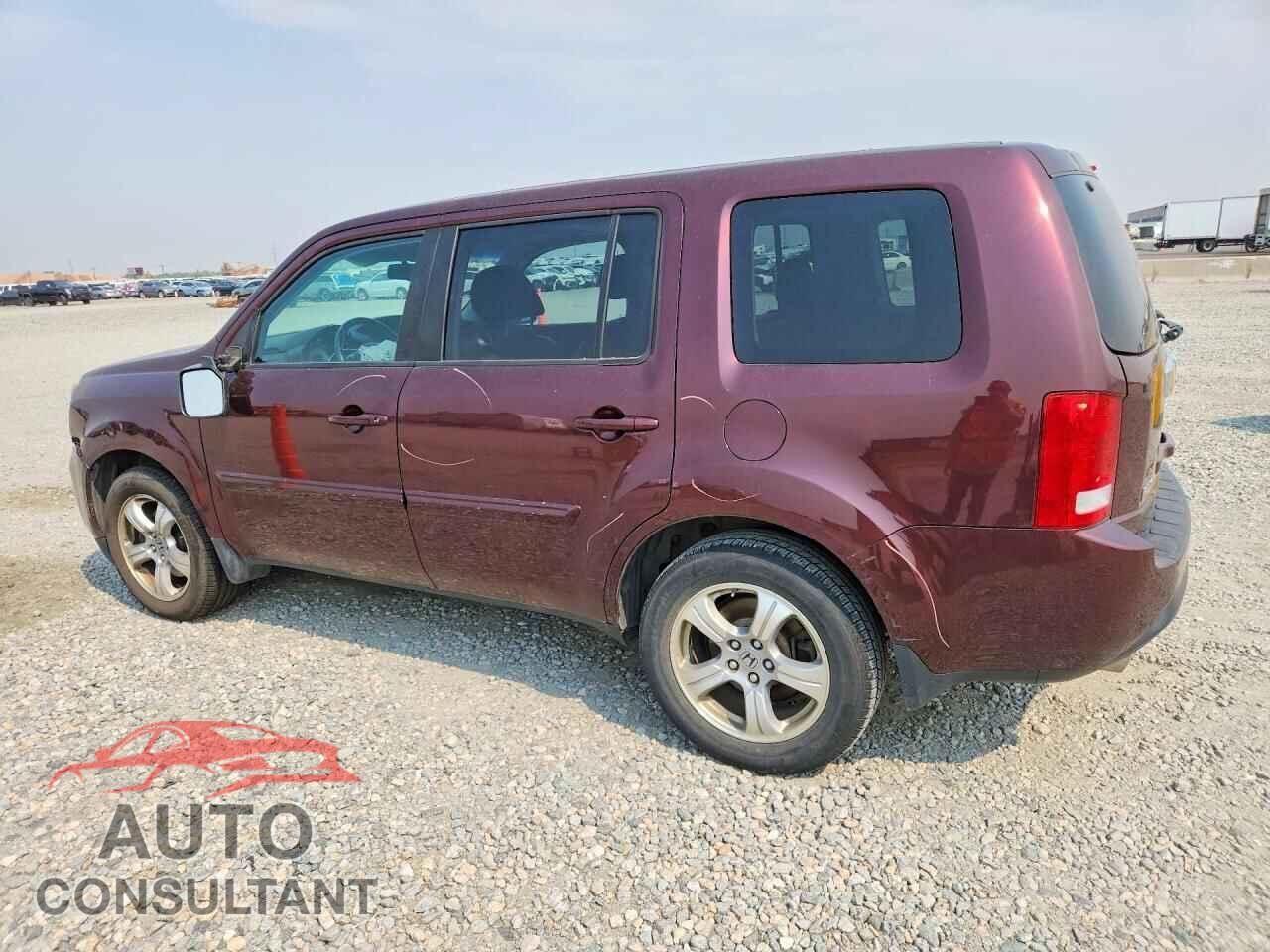 HONDA PILOT 2015 - 5FNYF4H55FB015628