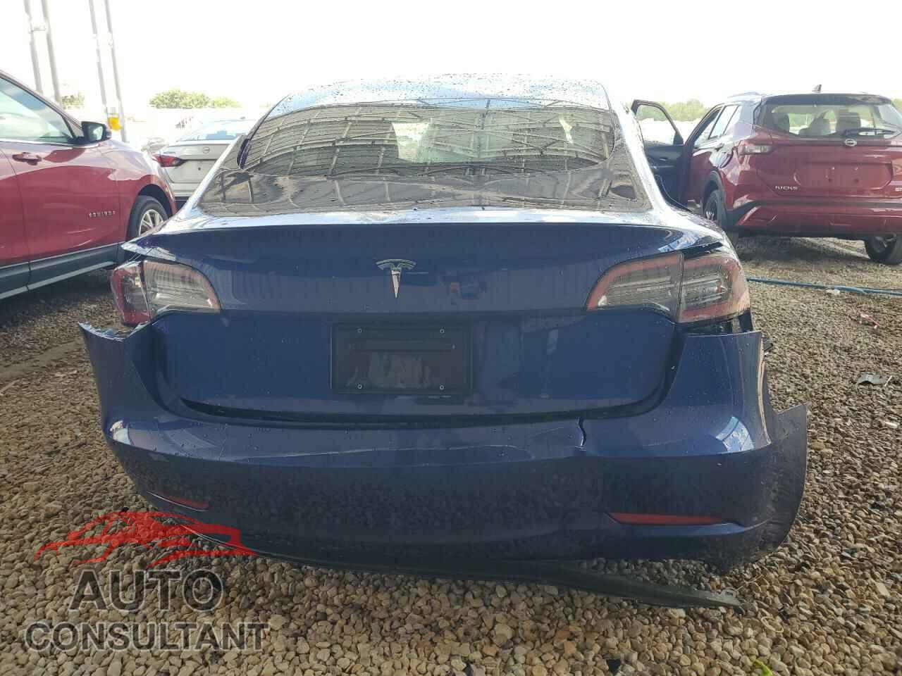 TESLA MODEL 3 2022 - 5YJ3E1EA5NF371282