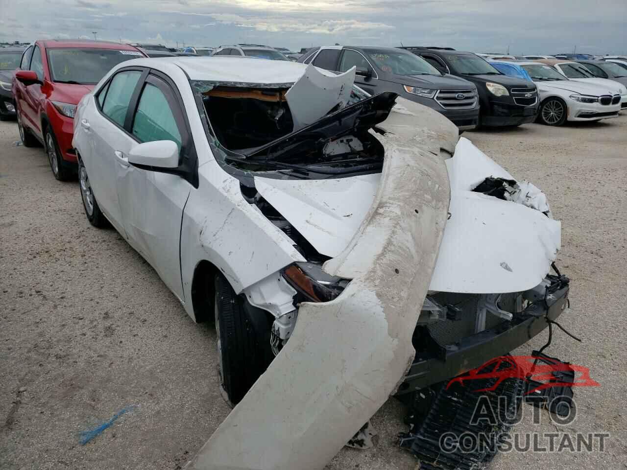 TOYOTA COROLLA 2018 - 2T1BURHE8JC977010