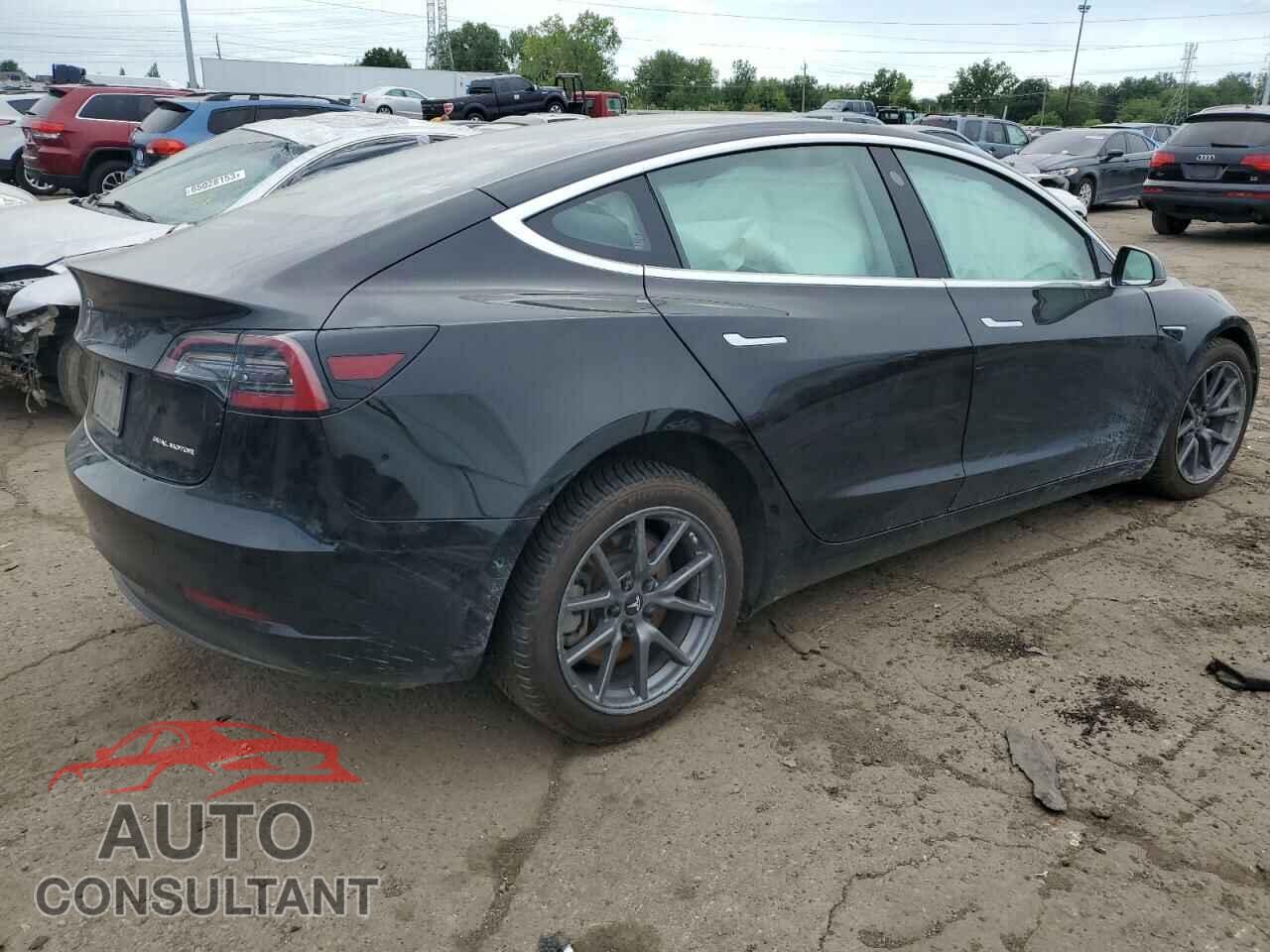 TESLA MODEL 3 2019 - 5YJ3E1EB6KF193547