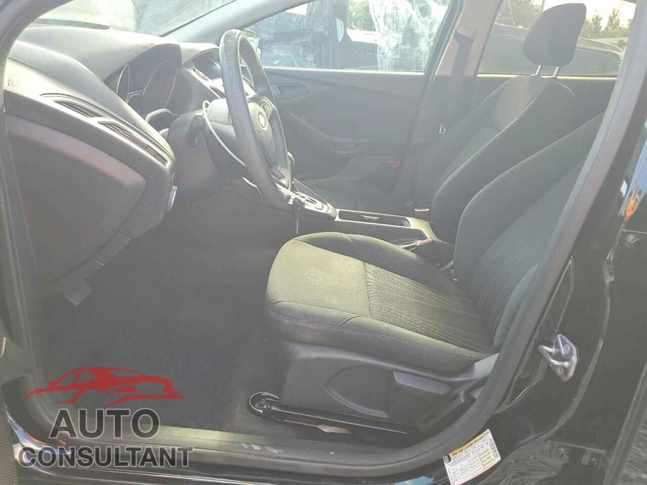 FORD FOCUS 2016 - 1FADP3E27GL360485