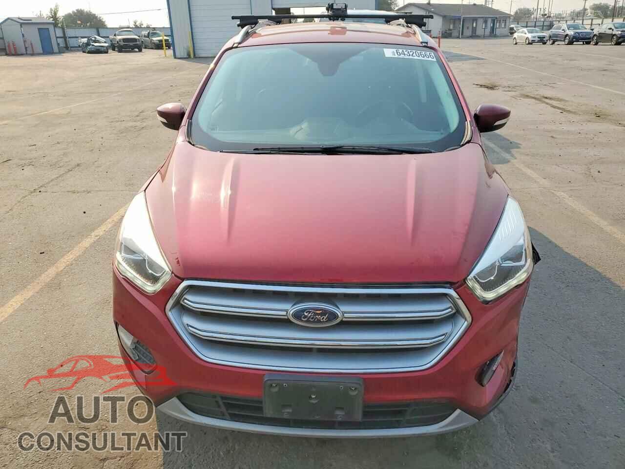 FORD ESCAPE 2017 - 1FMCU9J97HUE72893