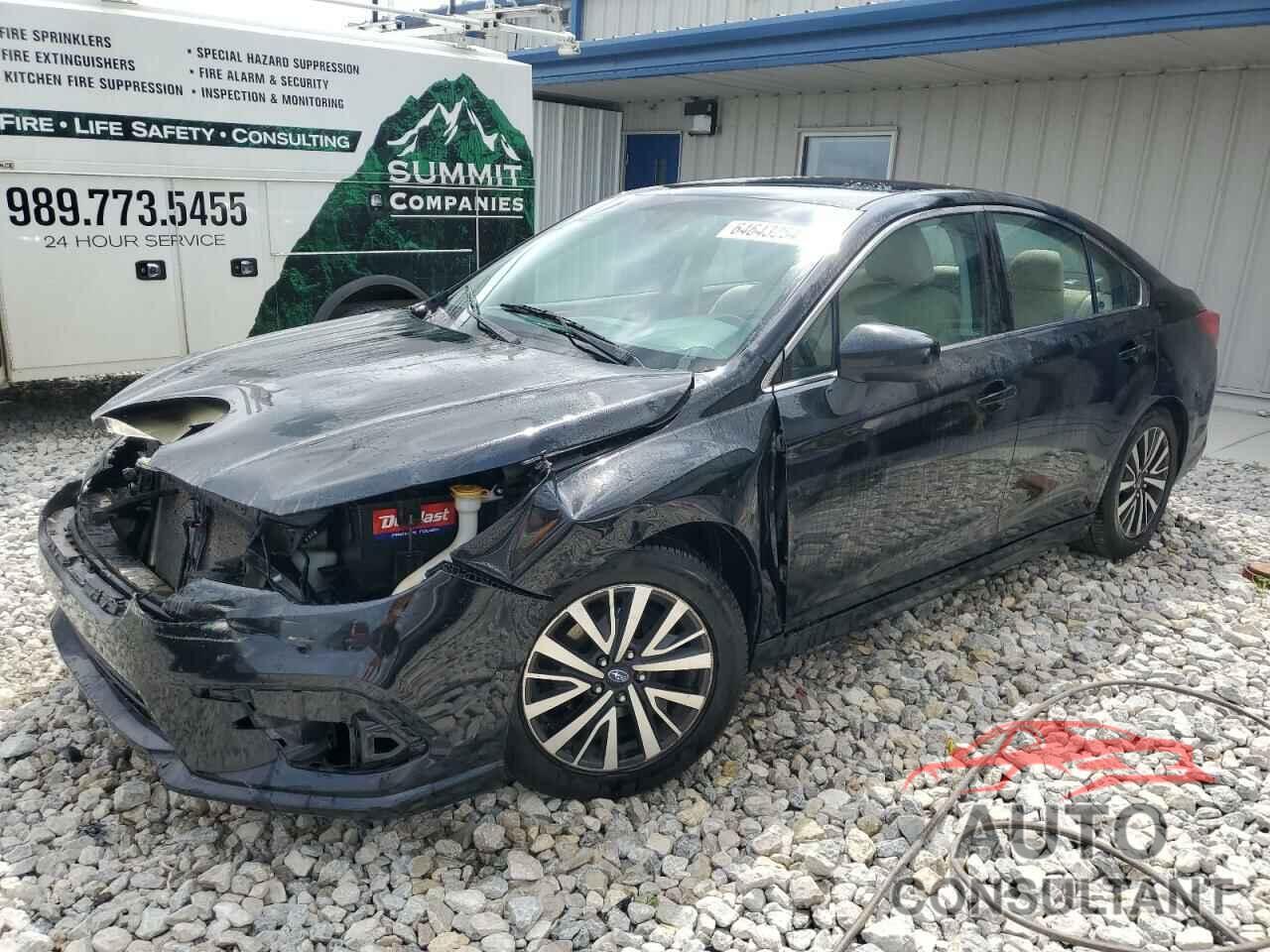 SUBARU LEGACY 2019 - 4S3BNAF66K3009489