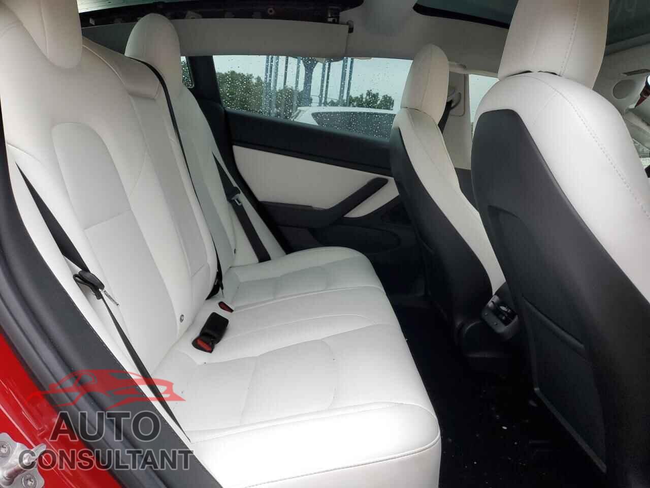 TESLA MODEL 3 2018 - 5YJ3E1EB5JF080560