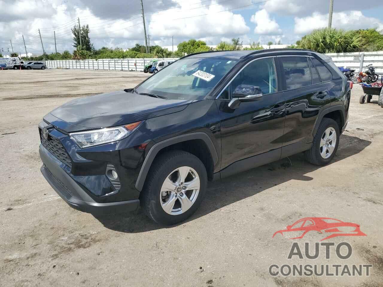 TOYOTA RAV4 2021 - 2T3W1RFV8MC167367