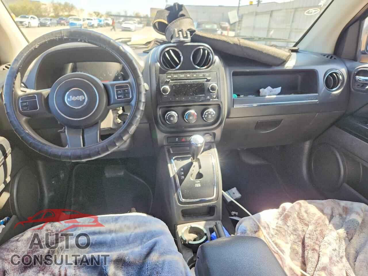 JEEP COMPASS 2011 - 1J4NT1FA7B0159901