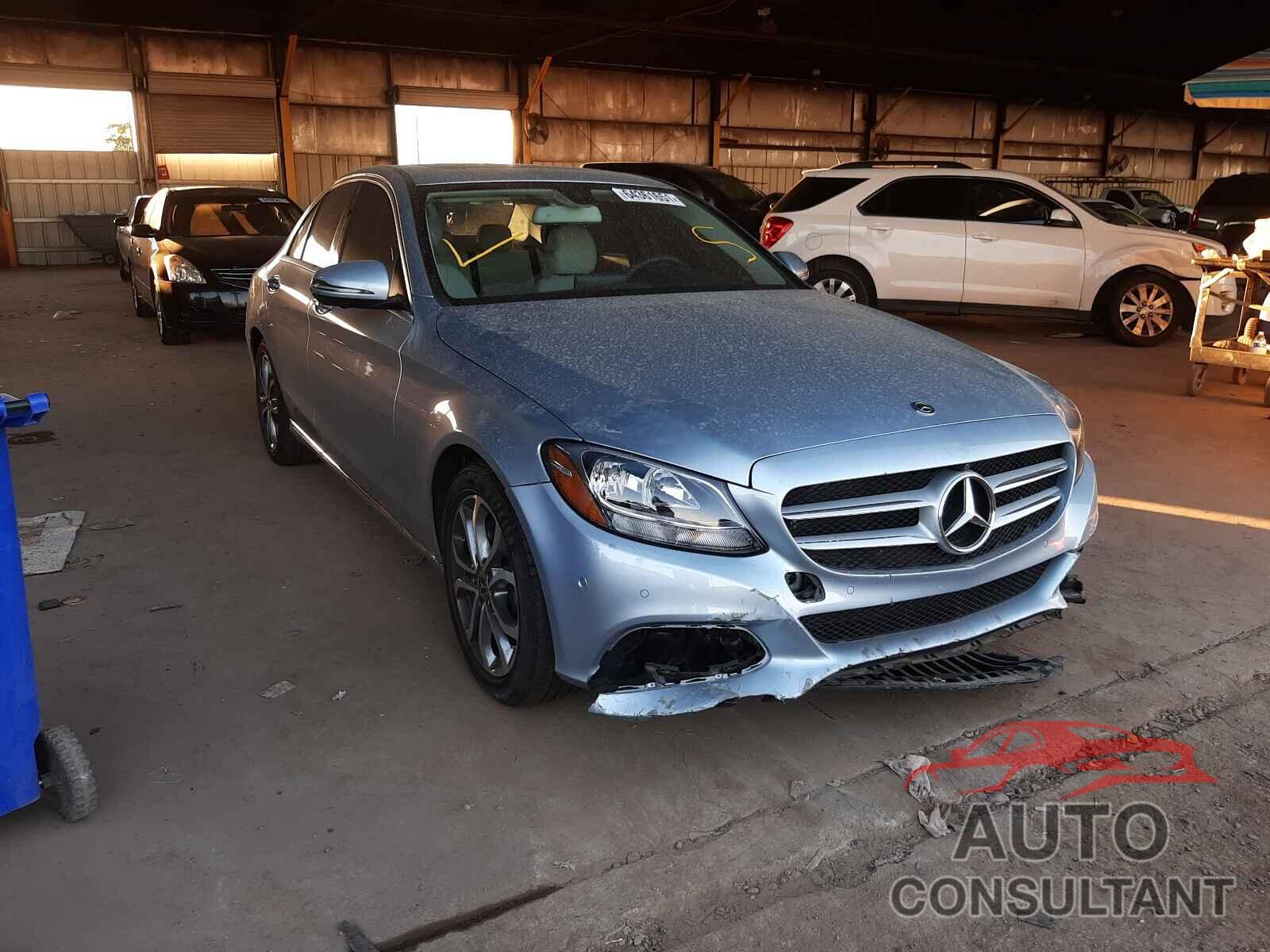 MERCEDES-BENZ C-CLASS 2018 - 55SWF4JB3JU260653