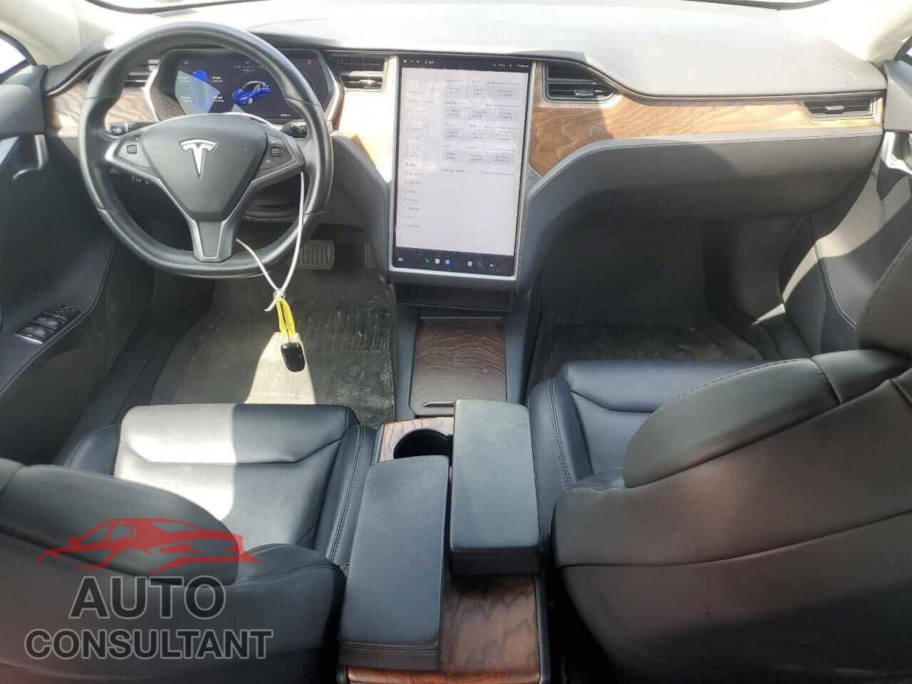 TESLA MODEL S 2018 - 5YJSA1E29JF296757