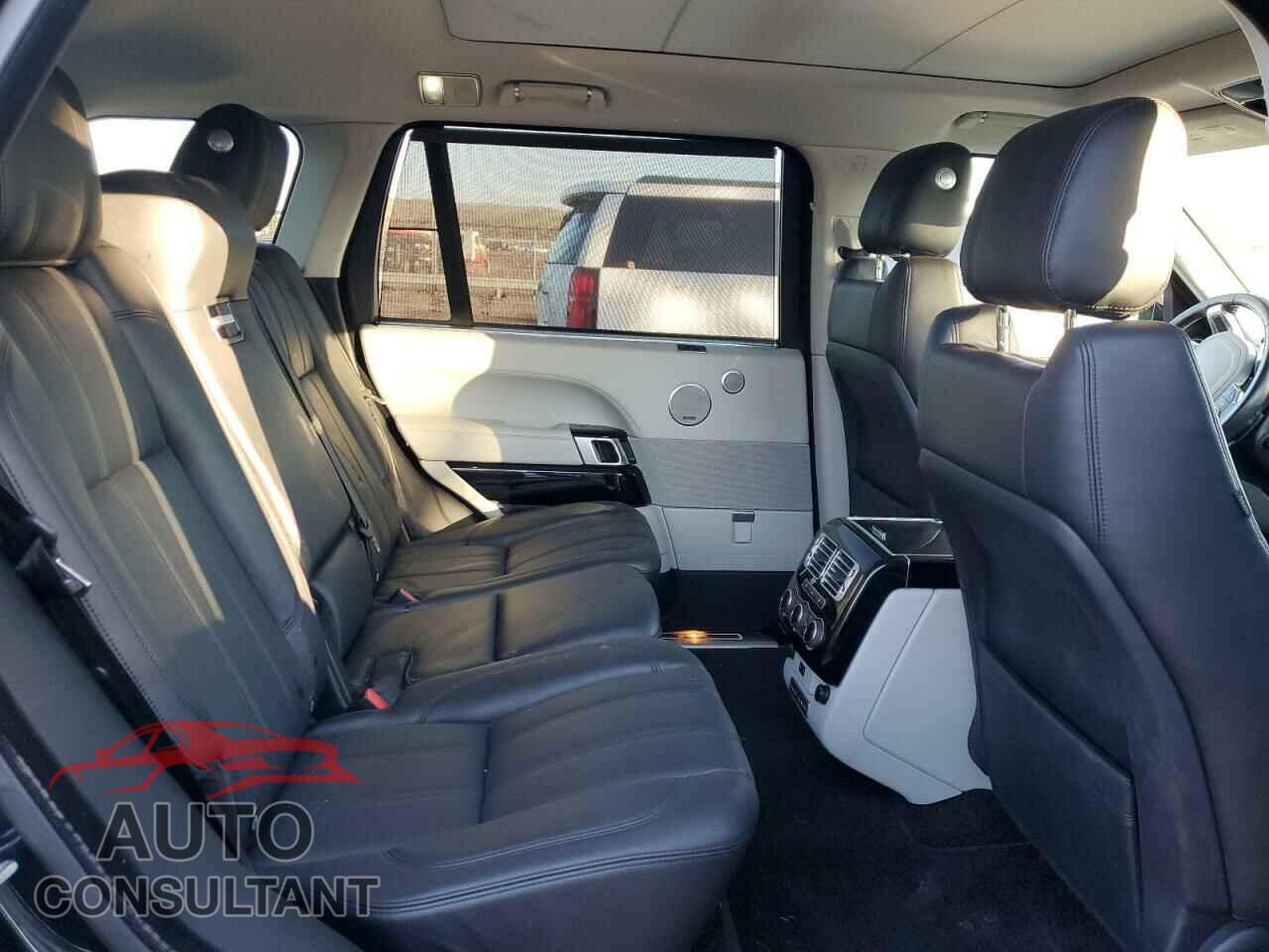 LAND ROVER RANGEROVER 2015 - SALGS3TF9FA239228