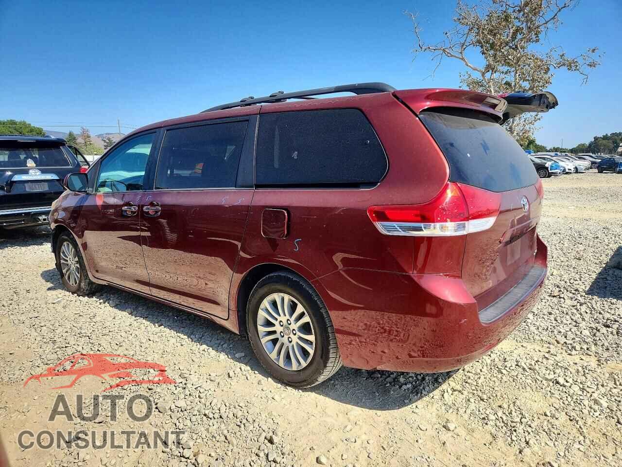 TOYOTA SIENNA 2011 - 5TDYK3DCXBS050990