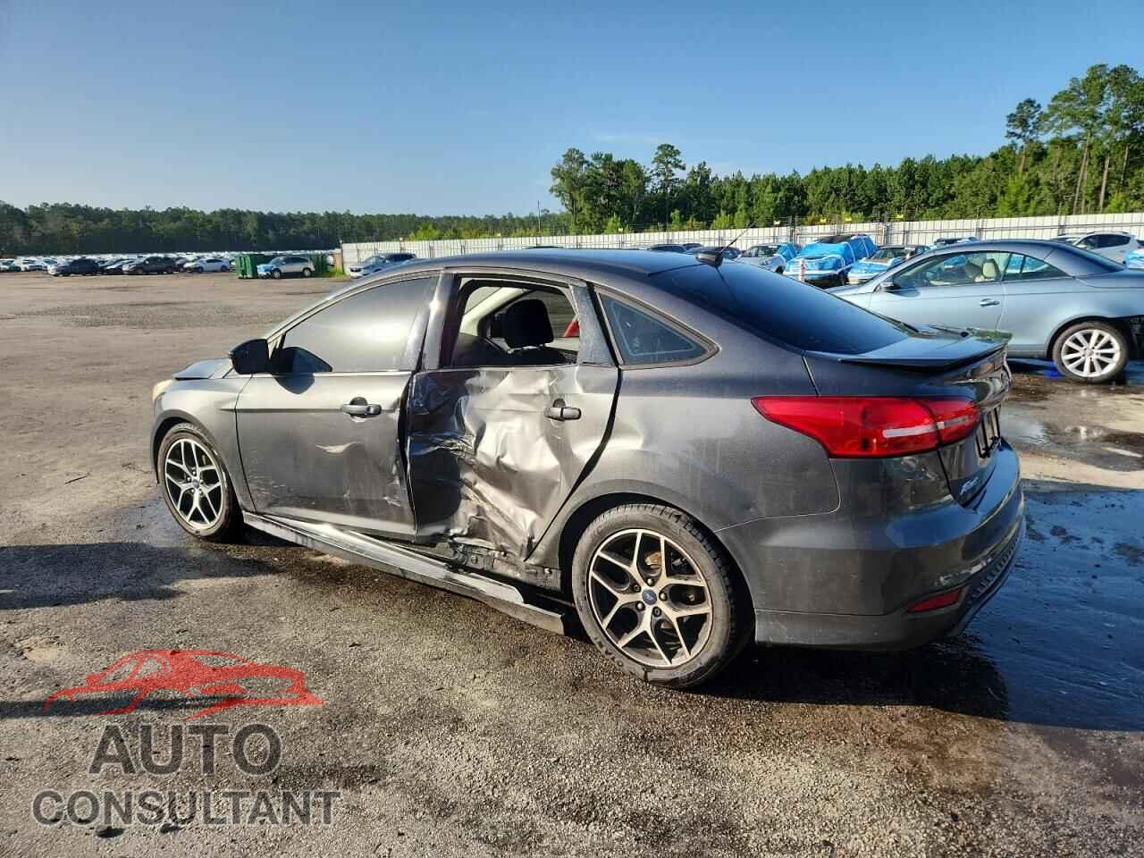 FORD FOCUS 2016 - 1FADP3F20GL304743