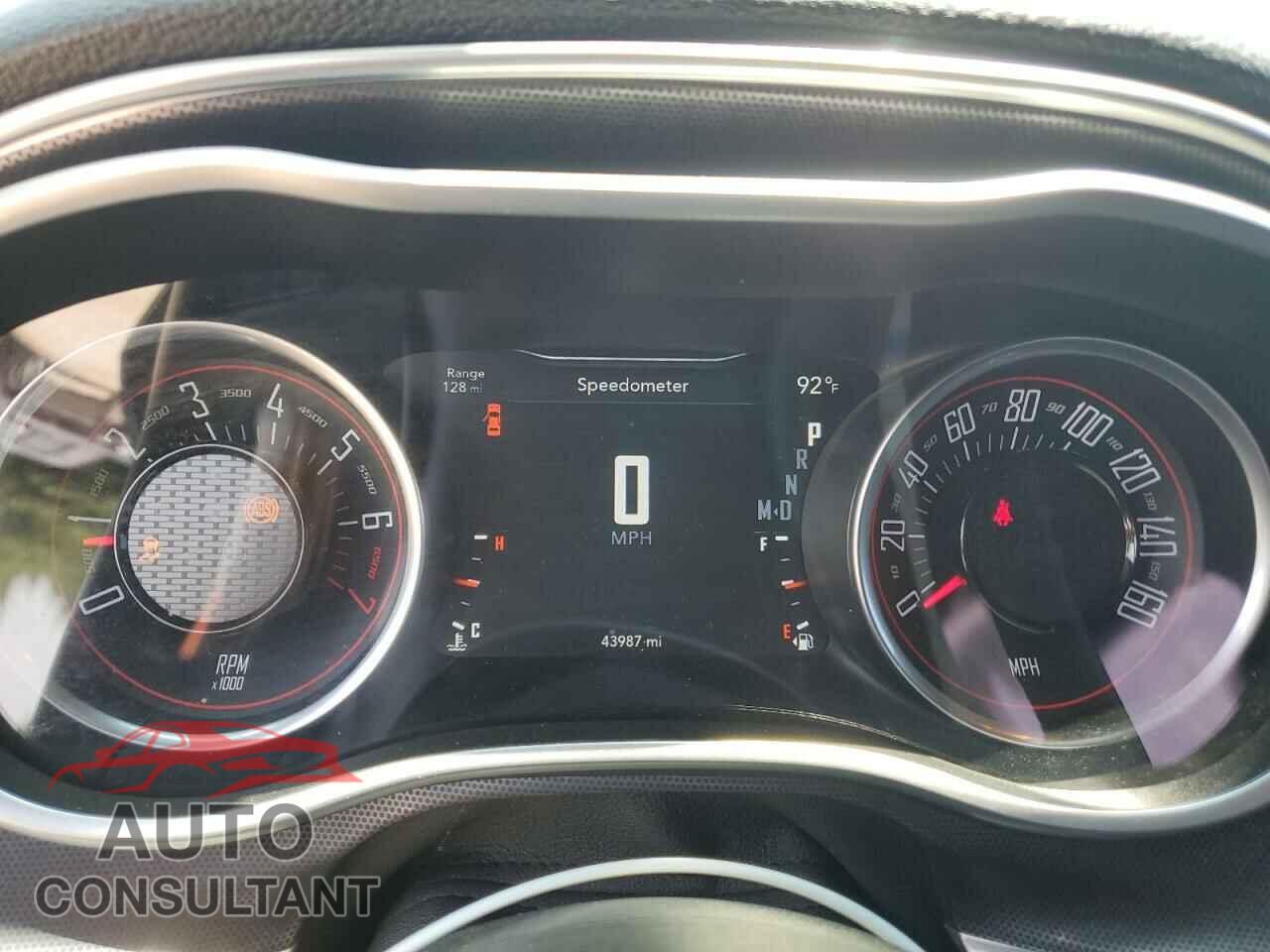 DODGE CHALLENGER 2018 - 2C3CDZAG4JH305584