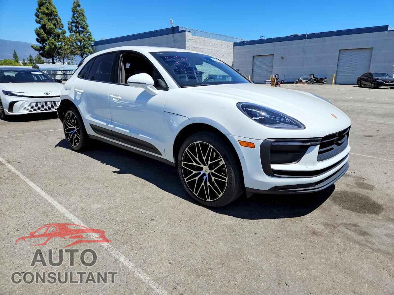 PORSCHE MACAN 2023 - WP1AA2A53PLB16954