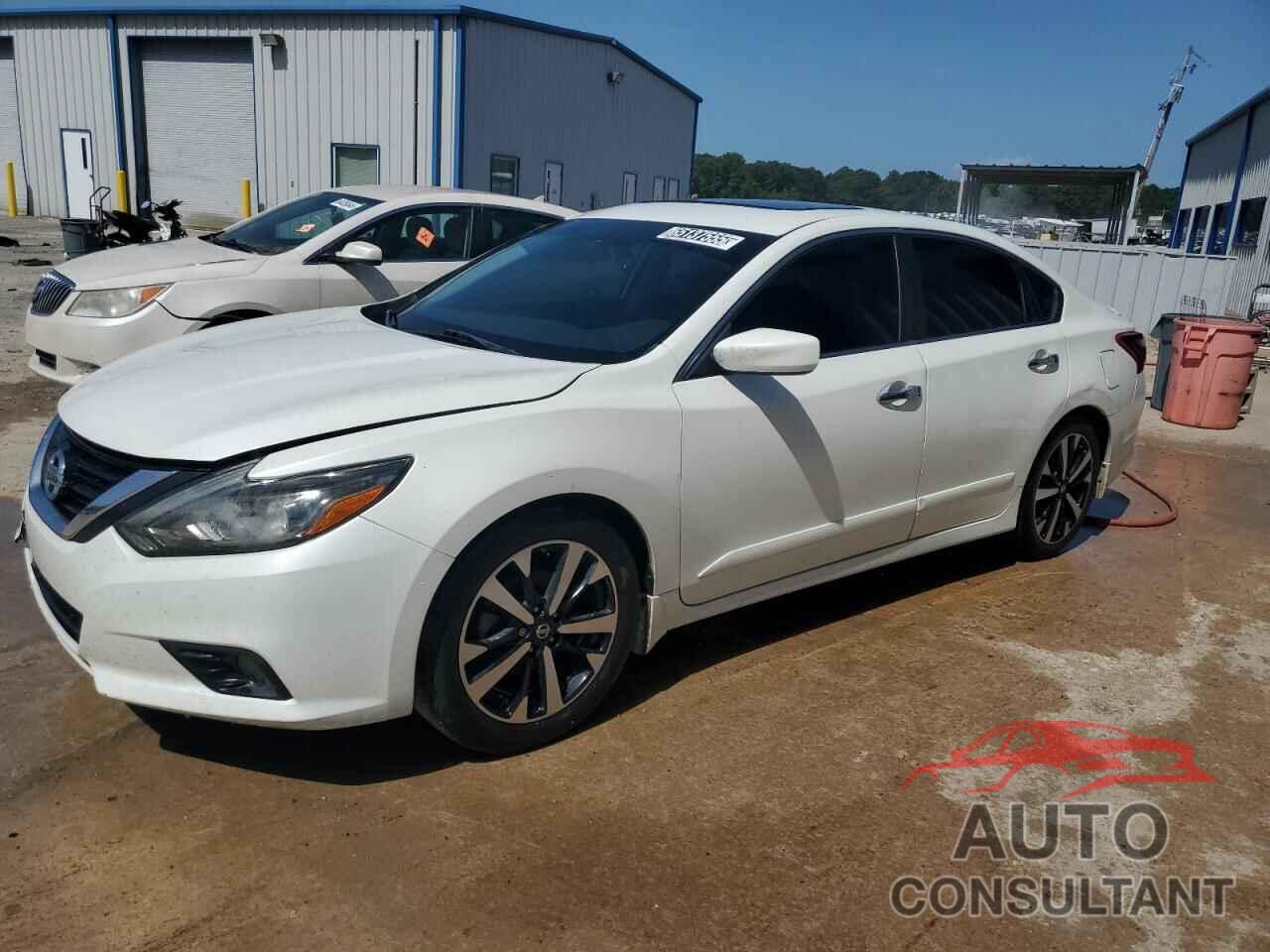 NISSAN ALTIMA 2018 - 1N4AL3APXJC105904