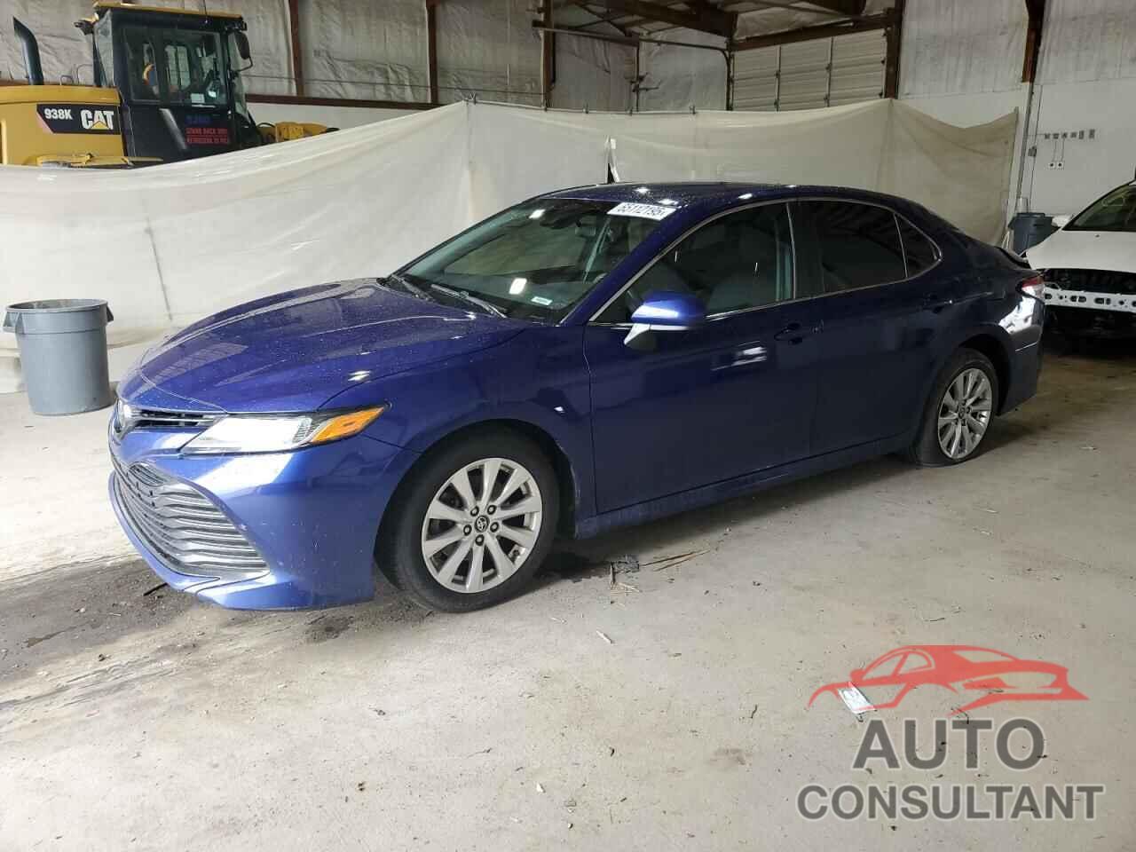 TOYOTA CAMRY 2018 - 4T1B11HK2JU507408