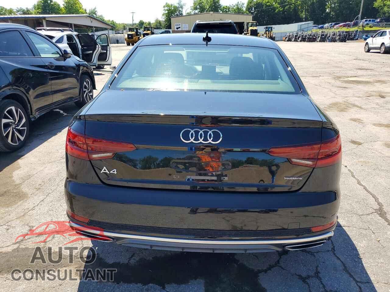 AUDI A4 2019 - WAUDNAF43KA042000