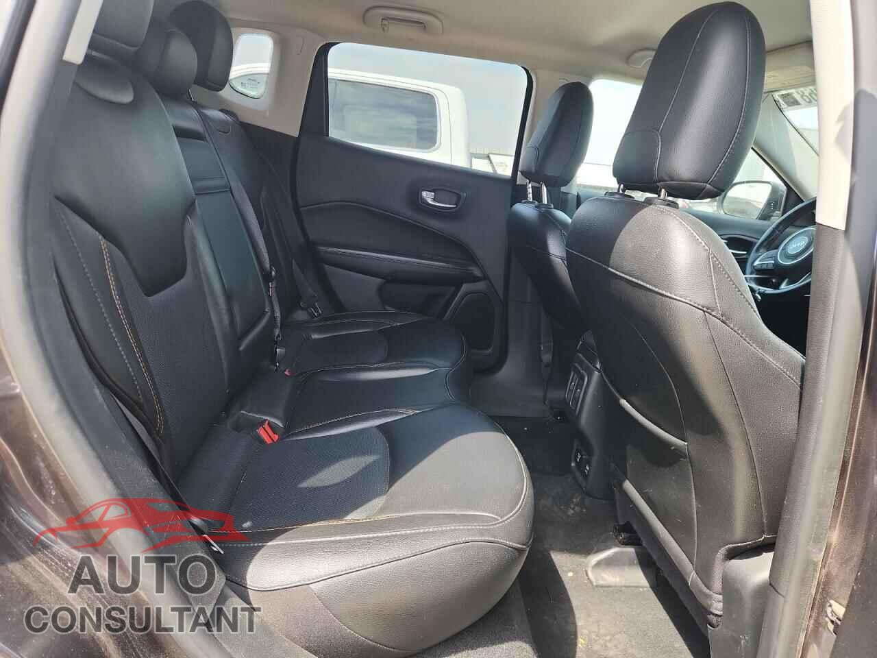 JEEP COMPASS 2020 - 3C4NJCCB2LT140379