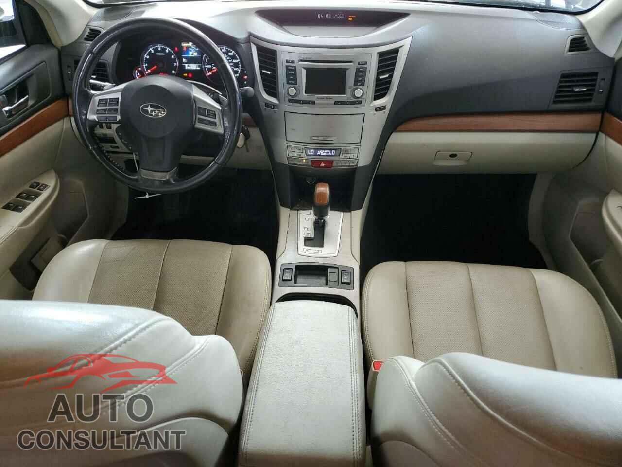 SUBARU OUTBACK 2013 - 4S4BRBKC5D3217013