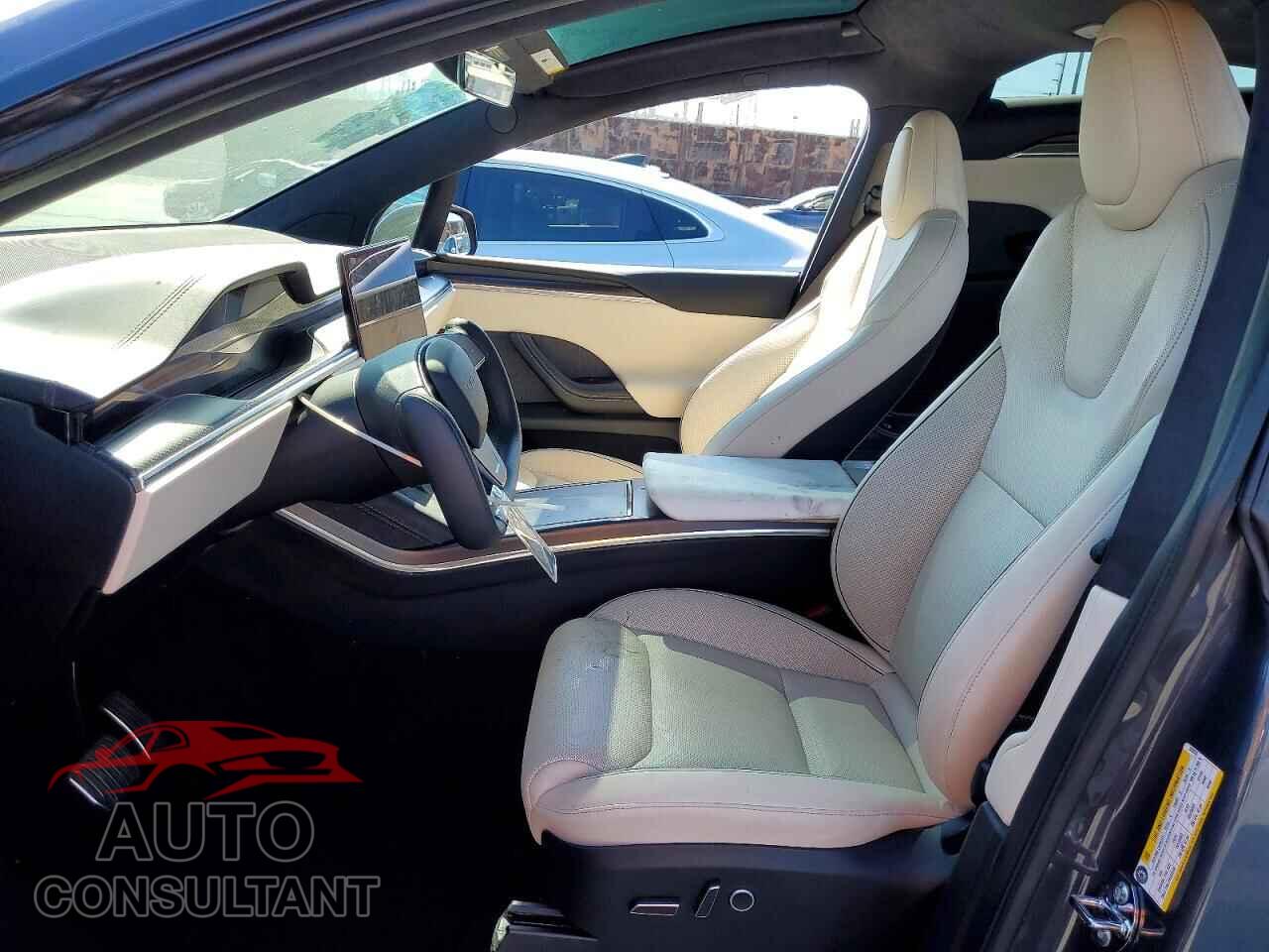 TESLA MODEL X 2022 - 7SAXCBE68NF329510